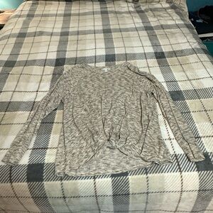 Time and Tru Women's Long Sleeve Twist Front Top - Heathered Gray